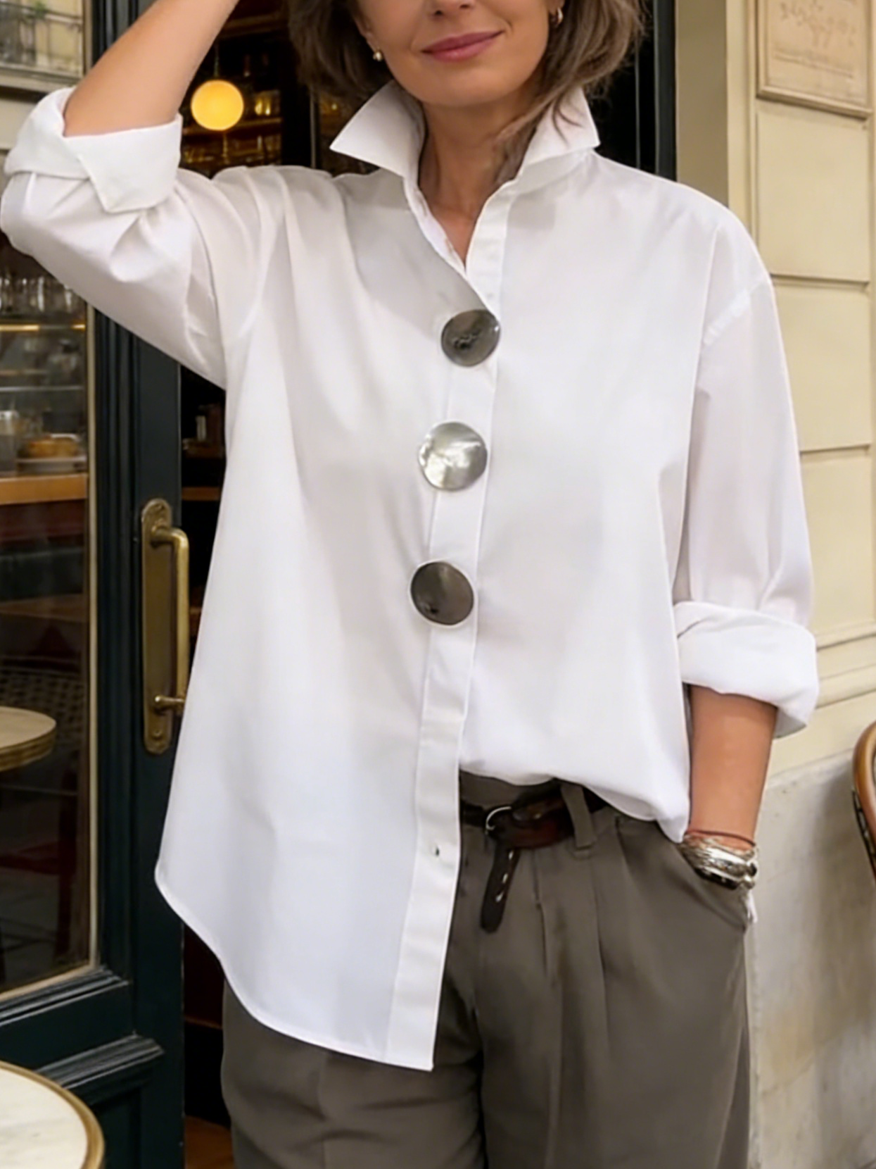 VERA ELEGANT COLLAR BLOUSE