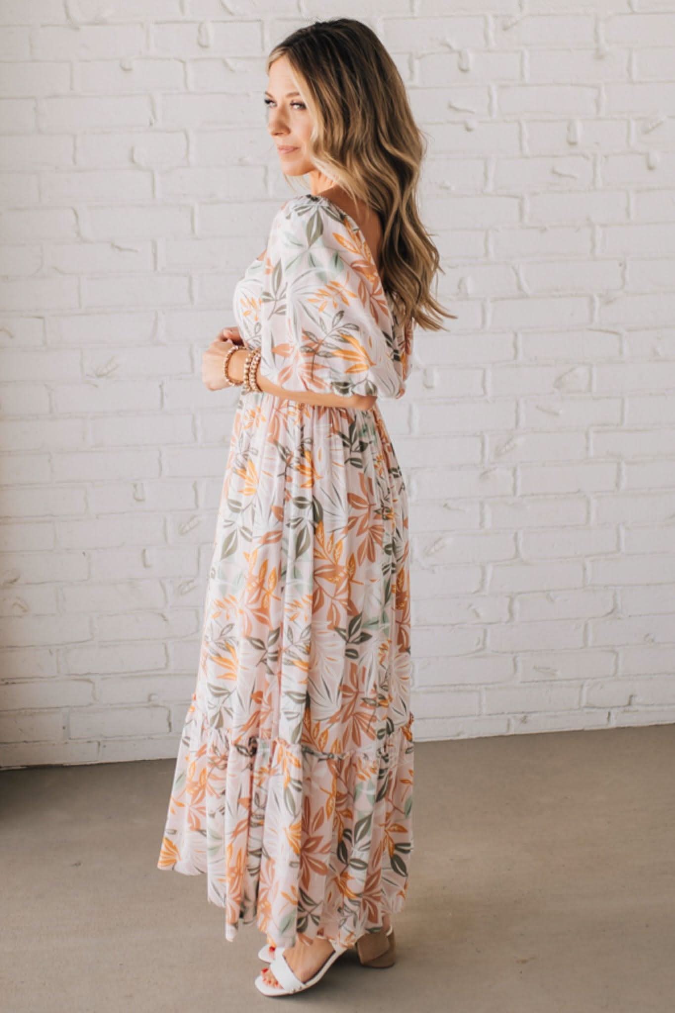 ELARA FLORAL MAXI DRESS