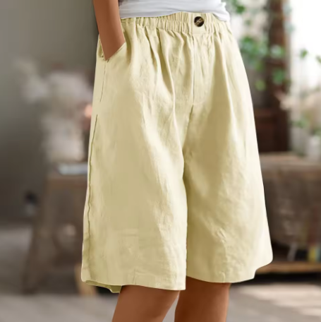 Anne | Comfortable Elasticated Waist Bermuda Shorts