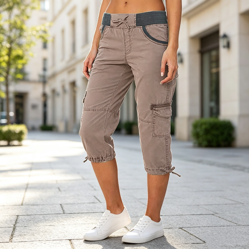 Women's High-Waisted Cargo Capri Trousers